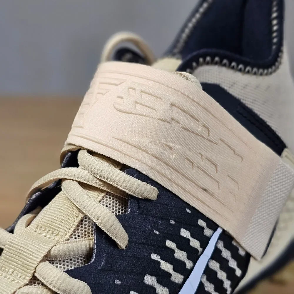 Nike alpha menace